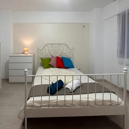 Apartment Berceni 100